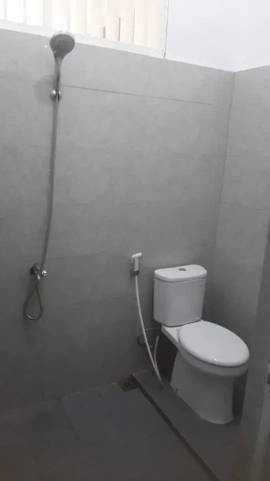 Kamar Mandi Bersih