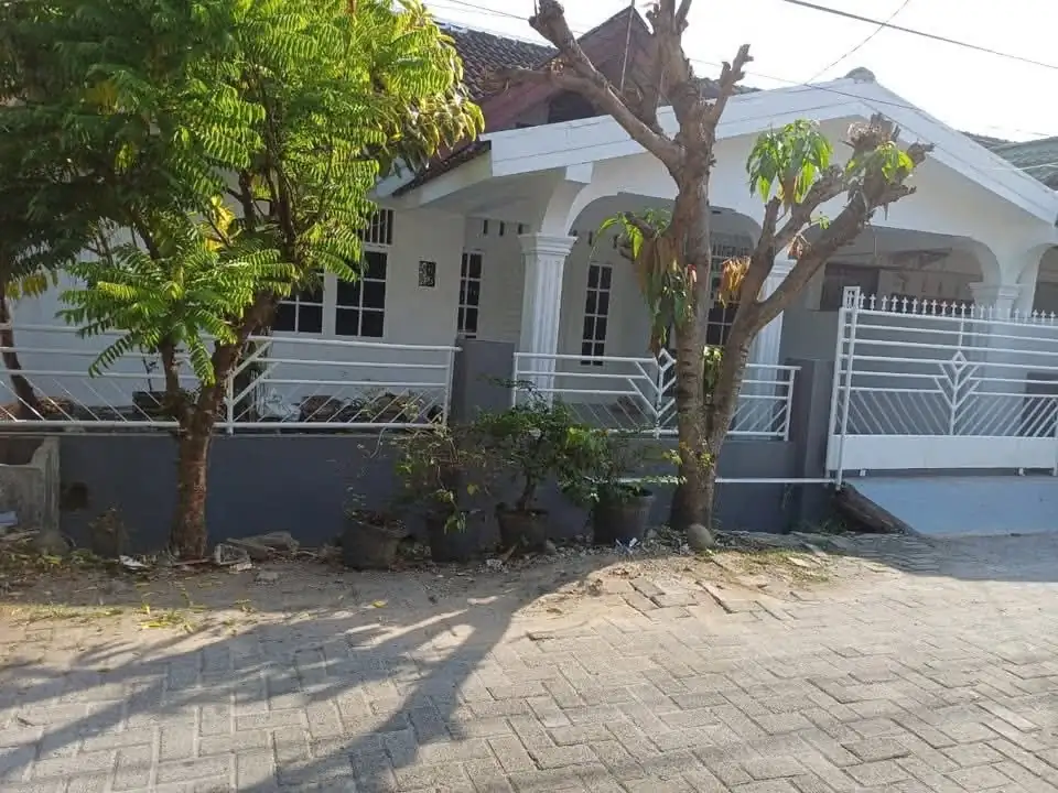 Tampak Depan Rumah Sewa Menteng Indah Medan